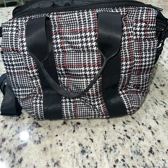 4 piece set of MyTagalong bags crossbody, coin purse, laptop bag, mini tote - Picture 7 of 9